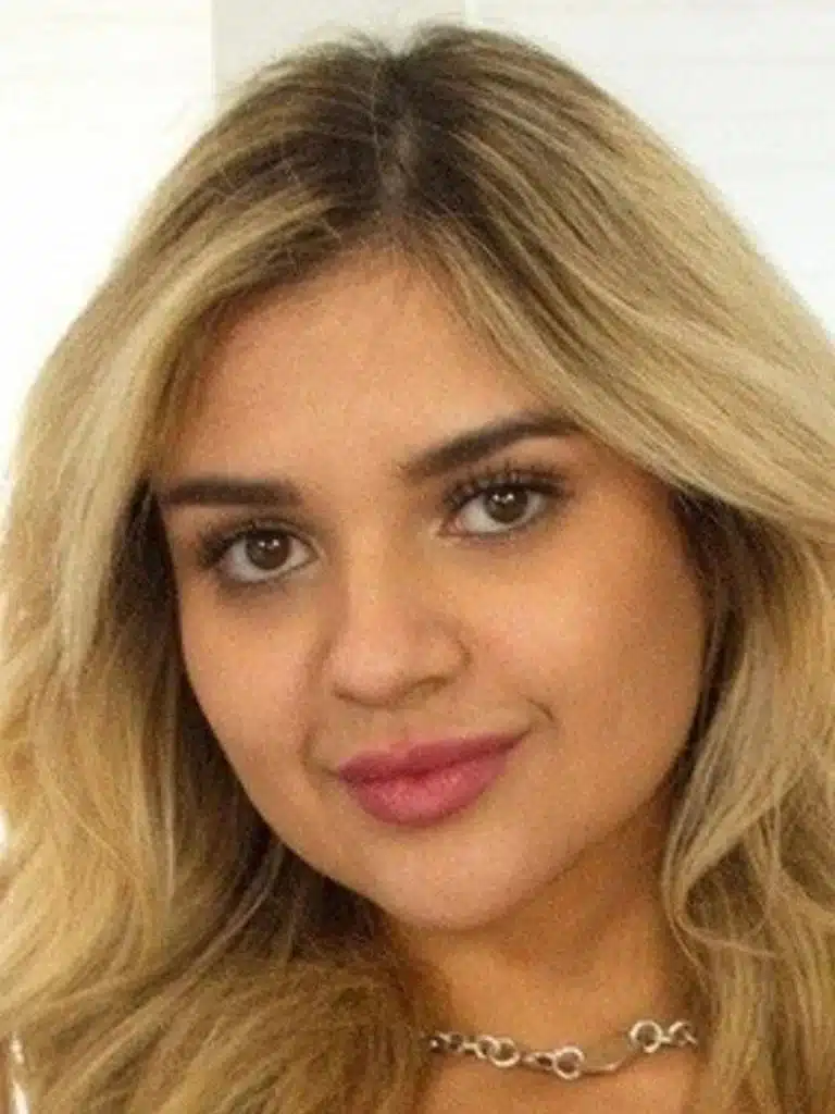 Carter Cavelli Biography: Wiki, Age, Career, Height, Weight, Boyfriend, Net Worth & More